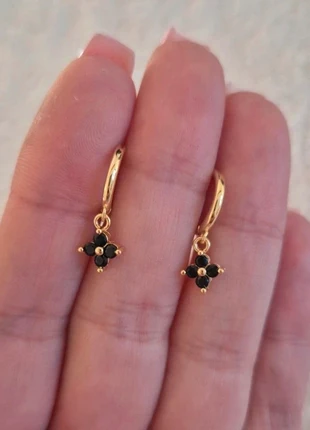 Boucles d'oreilles acier doré pendentifs strass noirs, marque: Sab'outik, état: Très bon état, 5,90 €, 6,90 € Protection acheteurs (Pro) incluse