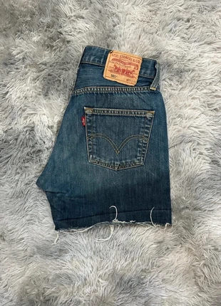 Short en Jean Levi's 501 Bleu Marine W30 L32 SH106, marca: Levi's, estado: Muito bom, tamanho: L / 40 / 12, €16.00, €17.50 inclui Proteção do Comprador Pro