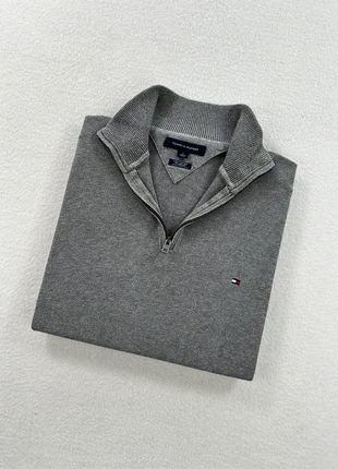 Pull half zip col camionneur Tommy Hilfiger en cachemire gris logo brodé M homme old money, brand: Tommy Hilfiger, condition: Very good, size: M, €50.00, €53.20 includes Buyer Protection