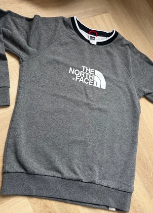 The north face sweater, marque: The North Face, état: Neuf sans étiquette, taille: S / 36 / 8, 15,00 €, 16,45 € Protection acheteurs incluse
