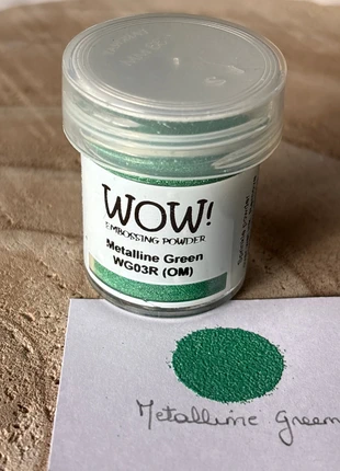 Poudre à embosser « Metalline green » WoW, marque: WOW, état: Très bon état, 2,50 €, 3,33 € Protection acheteurs incluse