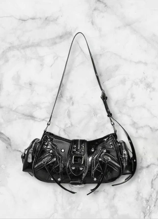 Sac à bandoulière en cuir noir brillant neuf, marque: Vintage Dressing, état: Neuf avec étiquette, 34,99 €, 37,44 € Protection acheteurs incluse