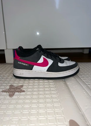 air force 1 af1 rose, marque: Nike, état: Très bon état, taille: 38, 25,00 €, 26,95 € Protection acheteurs incluse