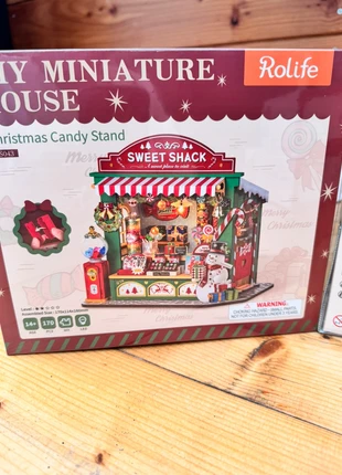 Robotime Christmas candy stand nieuw in de doos en geseald, marca: Robotime, estado: Novo com etiquetas, €25.00, €26.95 inclui Proteção do Comprador