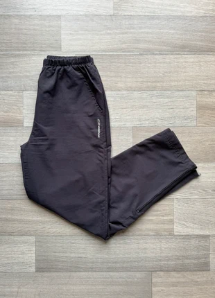 Jogging Trackpant Reebok vintage 2000s Y2K gris foncé noir / Taille M, marque: Reebok, état: Très bon état, taille: M, 12,00 €, 13,30 € Protection acheteurs incluse