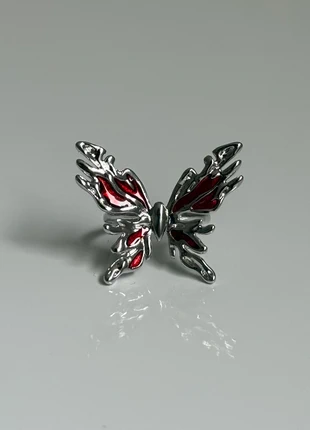 Bague en verre de cristal rouge en forme de papillon pour femmes style tendance fashion, zustand: Neu, größe: Größenverstellbar, 6,00 €, 7,00 € inklusive Vinted-Käuferschutz