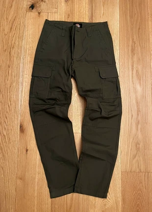 Pantaloni gatto dickies, brand: Dickies, condizioni: Nuovo senza cartellino, taglia: IT 38 | W29, €30.00, €32.20 include la Protezione acquisti