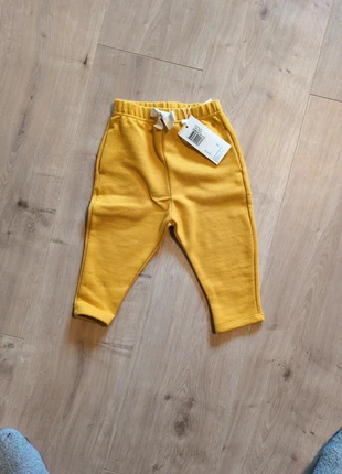 Pantalon petit bateau, marque: Petit Bateau, état: Neuf avec étiquette, taille: 12-18 mois / 80 cm, 15,00 €, 16,45 € Protection acheteurs incluse