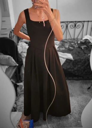 Robe longue noir, staat: Nieuw zonder prijskaartje, maat: M / 38 / 10, € 12,00, € 13,30 inclusief Kopersbescherming