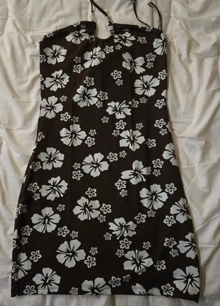 Robe d’été H&M Divided, marque: H&M, état: Très bon état, taille: XS / 34 / 6, 3,00 €, 3,85 € Protection acheteurs incluse