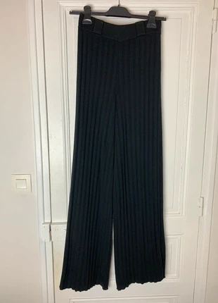 Pantalon en maille Ba&sh, marque: Ba&sh, état: Très bon état, taille: XS / 34 / 6, 90,00 €, 95,20 € Protection acheteurs incluse