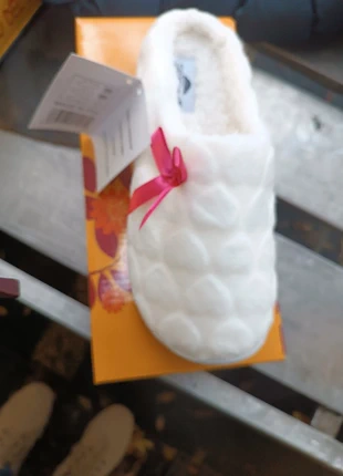 pantofole calde bianche 38 ultimo, marque: slippers, état: Neuf avec étiquette, taille: 38, 5,00 €, 5,95 € Protection acheteurs incluse