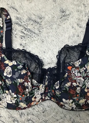 Soutien gorge, marque: Sans Complexe, état: Très bon état, taille: 110E, 5,00 €, 5,95 € Protection acheteurs incluse