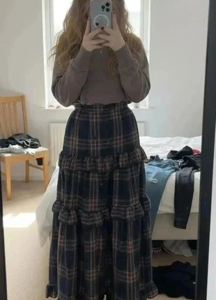 jupe longue à carreaux tartan et volants étagés #106, marque: Bibliothèque Écossaise, état: Très bon état, taille: M / 38 / 10, 52,99 €, 56,34 € Protection acheteurs incluse