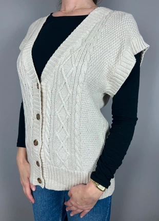 Gilet sans manches Tommy Hilfiger beige torsadé col V - L femme - coton LTH 507, marque: Tommy Hilfiger, état: Satisfaisant, taille: L / 40 / 12, 6,00 €, 7,00 € Protection acheteurs (Pro) incluse