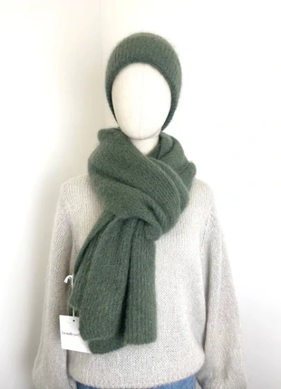 Écharpe mohair kaki, état: Neuf avec étiquette, 55,00 €, 58,45 € Protection acheteurs (Pro) incluse