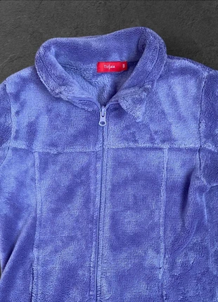 Maglione con zip in pile viola Tissaia girl, marca: Tissaia, estado: Muito bom, tamanho: 10 anos / 140 cm, €3.00, €3.85 inclui Proteção do Comprador