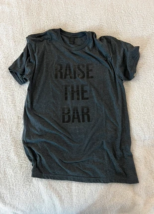 T-shirt Raise the bar Style sport & motivation, marque: gymtier, état: Neuf sans étiquette, taille: M, 8,00 €, 9,10 € Protection acheteurs incluse