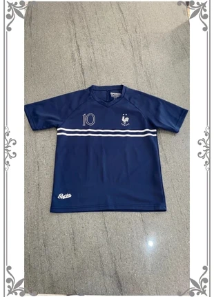 T-shirt Sporko Football Garçon France 2 étoiles n10, Taille 12 ans – Excellent état, marque: FFF, état: Très bon état, taille: 12 ans / 152 cm, 7,60 €, 8,68 € Protection acheteurs incluse