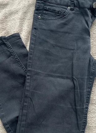 Jean skinny femme Zara basic Z1975 Denim, marque: Zara Basic, état: Très bon état, taille: M / 38 / 10, 5,80 €, 6,79 € Protection acheteurs incluse