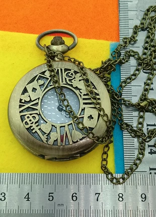 Montre à gousset Alice in wonderland, brand: Alice, condizioni: Ottime, taglia: 47 mm e oltre, €5.00, €5.95 include la Protezione acquisti Pro