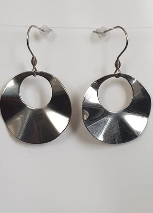 Boucles d'oreilles argentées pendantes, grand pendentif rond martelé. Acier inoxydable., marke: Fait Main, zustand: Neu, 2,00 €, 2,80 € inklusive Vinted-Käuferschutz