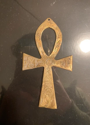 Croix égyptienne d’Ankh dorée, zustand: Sehr gut, 8,00 €, 9,10 € inklusive Vinted-Käuferschutz