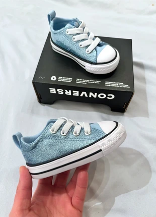 💙 Converse Chuck Taylor All Star Madison Glitter bébé, marca: Converse, estado: Novo com etiquetas, tamanho: 20, €25.00, €26.95 inclui Proteção do Comprador