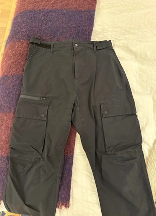 Carhartt cargo pants size M, merk: Carhartt, staat: Goed, maat: M, € 12,50, € 13,83 inclusief Kopersbescherming