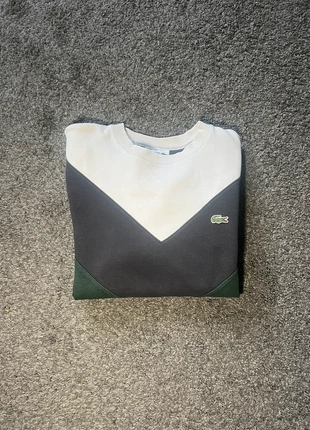 Sweat Lacoste tricolore, taille 3 (M)., marke: Lacoste, zustand: Gut, größe: M, 25,00 €, 26,95 € inklusive Vinted-Käuferschutz