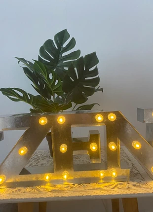 Lampe argentée Zen à piles - neuve, état: Comme neuf, 12,00 €, 13,30 € Protection acheteurs incluse