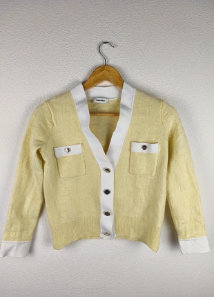 Cardigan Sandro jaune et blanc bouton dorée taille 0 / XS, brand: Sandro, condition: Very good, size: XS / 34 / 6, €80.00, €84.70 includes Buyer Protection