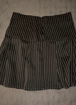 Falda negra de rayas verticales blancas, marque: Shein, état: Neuf sans étiquette, taille: S / 36 / 8, 3,25 €, 4,11 € Protection acheteurs incluse