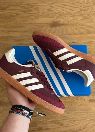 Baskets Adidas Samba OG Maroon Gold Metallic / Bordeaux / Rouge EU38 – Brand New With Box, marque: adidas, état: Neuf avec étiquette, taille: 38, 65,00 €, 68,95 € Protection acheteurs incluse