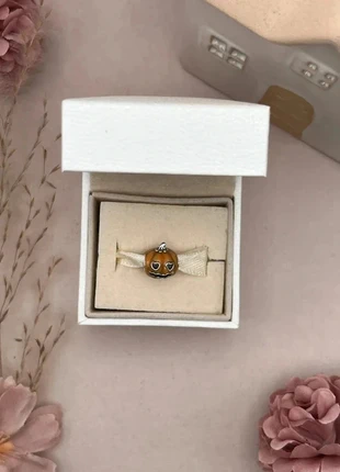 Im Dunkeln leuchtender Gruseliger Kürbis Charm, merk: Pandora, staat: Heel goed, € 25,00, € 26,95 inclusief Kopersbescherming