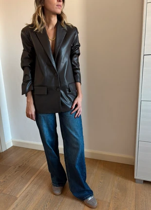 Blazer pelle Marrone Zara - Veste cuir marron, brand: Zara, condizioni: Nuovo con cartellino, taglia: S / IT 40 / EU 36, €58.00, €61.60 include la Protezione acquisti
