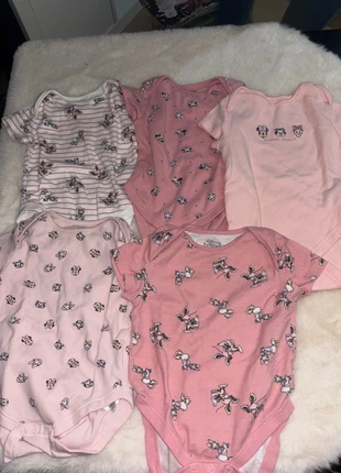 Lote de bodies minnie, marque: Disney x Primark, état: Neuf sans étiquette, taille: 6-9 mois / 68 cm, 3,50 €, 4,38 € Protection acheteurs incluse