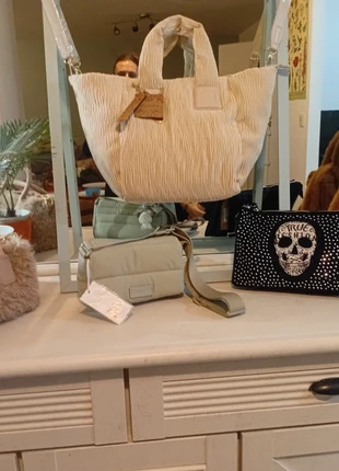 Sac neuf, marque: Différentes marques, état: Neuf avec étiquette, 59,00 €, 62,65 € Protection acheteurs incluse