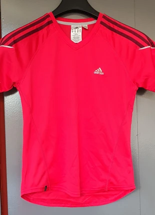 Rood Adidas Sport T-shirt - Maat M, marca: adidas, estado: Bom, tamanho: M / 38 / 10, €16.50, €18.03 inclui Proteção do Comprador
