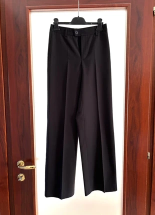Pantaloni Stradivarius, marque: Stradivarius, état: Neuf sans étiquette, taille: XS / 34 / 6, 8,00 €, 9,10 € Protection acheteurs incluse