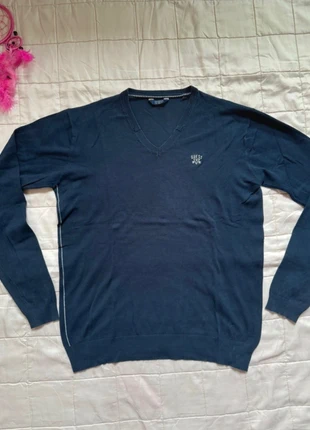 Maglioncino a V uomo blu in cotone della Guess | taglia M, merk: GUESS, staat: Heel goed, maat: M, € 29,00, € 31,15 inclusief Kopersbescherming