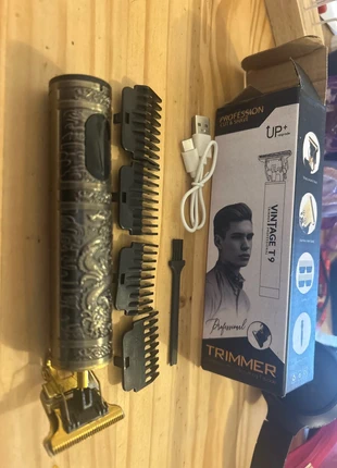 Tondeuse cheveux finitions, marque: trimmer, état: Neuf avec étiquette, 8,00 €, 9,10 € Protection acheteurs incluse