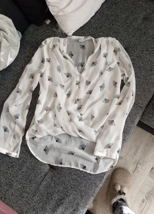 Blouse T.40, marque: H&M, état: Très bon état, taille: L / 40 / 12, 2,50 €, 3,33 € Protection acheteurs incluse