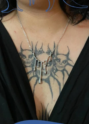 Collier grunge acier inoxydable, marca: Local, estado: Muito bom, €7.00, €8.05 inclui Proteção do Comprador