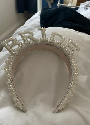 Bride Alice band with faux pearls, condition: Very good, size: One size, £2.00, £2.80 includes Buyer Protection
