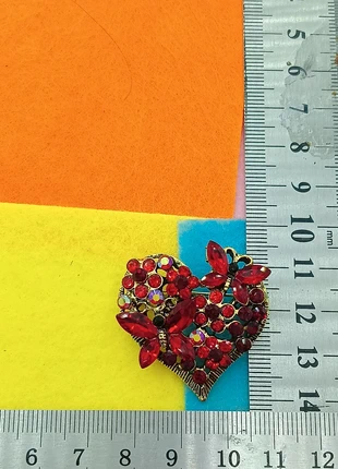 Broche, merk: Montre.fr, staat: Heel goed, € 5,00, € 5,95 inclusief Kopersbescherming Pro