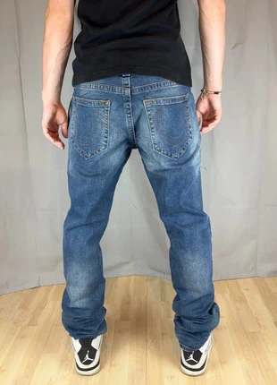 Jean/pant true religion bleu marine denim relaxed slim vintage Y2K avec logo brodé, taille 32/32, brand: True Religion, condizioni: Ottime, taglia: IT 42 | W32, €29.99, €32.19 include la Protezione acquisti Pro