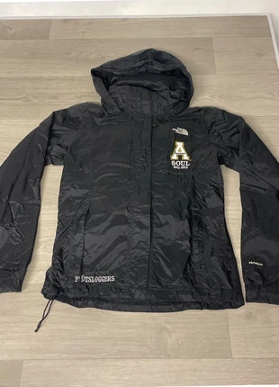 veste coupe vent the north face vintage hyvent noir Taille S Très bon état, marque: The North Face, état: Très bon état, taille: S / 36 / 8, 22,00 €, 23,80 € Protection acheteurs incluse