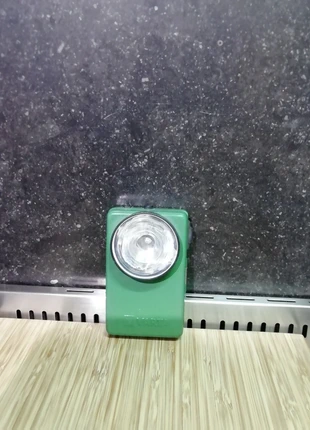 Lampe de poche vintage, brand: VARTA, condizioni: Buone, €5.00, €5.95 include la Protezione acquisti