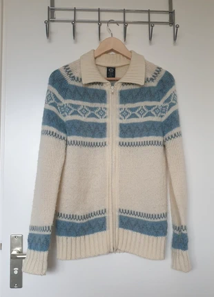 Vintage C&A vest (jaren ’80/’90) in Noorse stijl, merk: Vintage Dressing, staat: Goed, maat: M / 38 / 10, € 6,00, € 7,00 inclusief Kopersbescherming